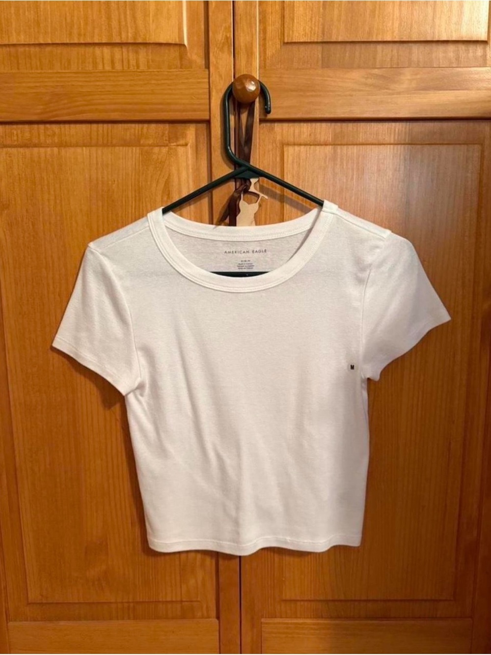 American Eagle Outfitters White Short Sleeve Crew Tee